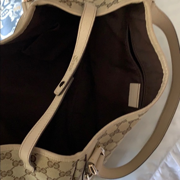 GUCCI SHOULDER BAG - Picture 5 of 8